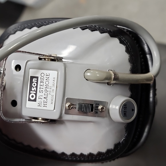 Vintage Olson Model PH-82 Dynamic Stereo Headphones Over Ear Unused In Box  G2 - Picture 6 of 9